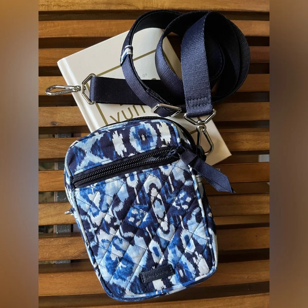 Vera Bradley‎ mini crossbody belt bag
